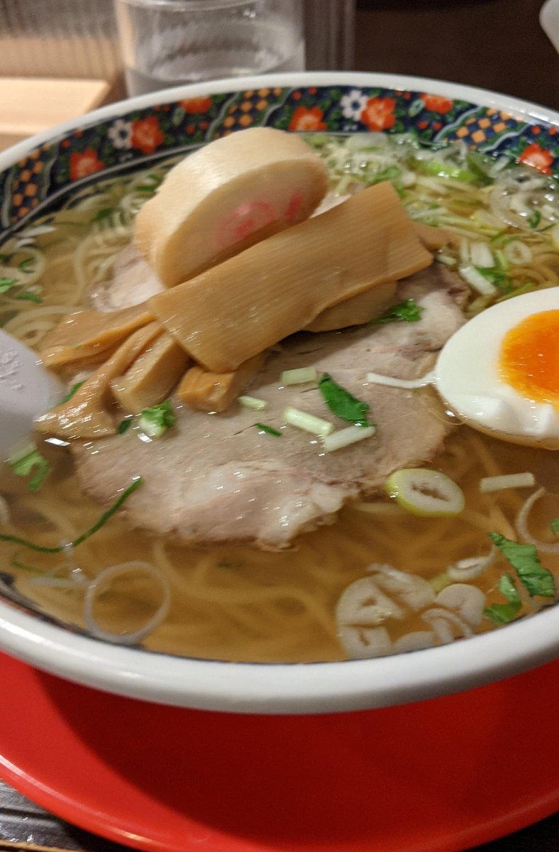 みんなの 共和国 塩ラーメン 口コミ 評判 食べたいランチ 夜ごはんがきっと見つかる ナウティスイーツ