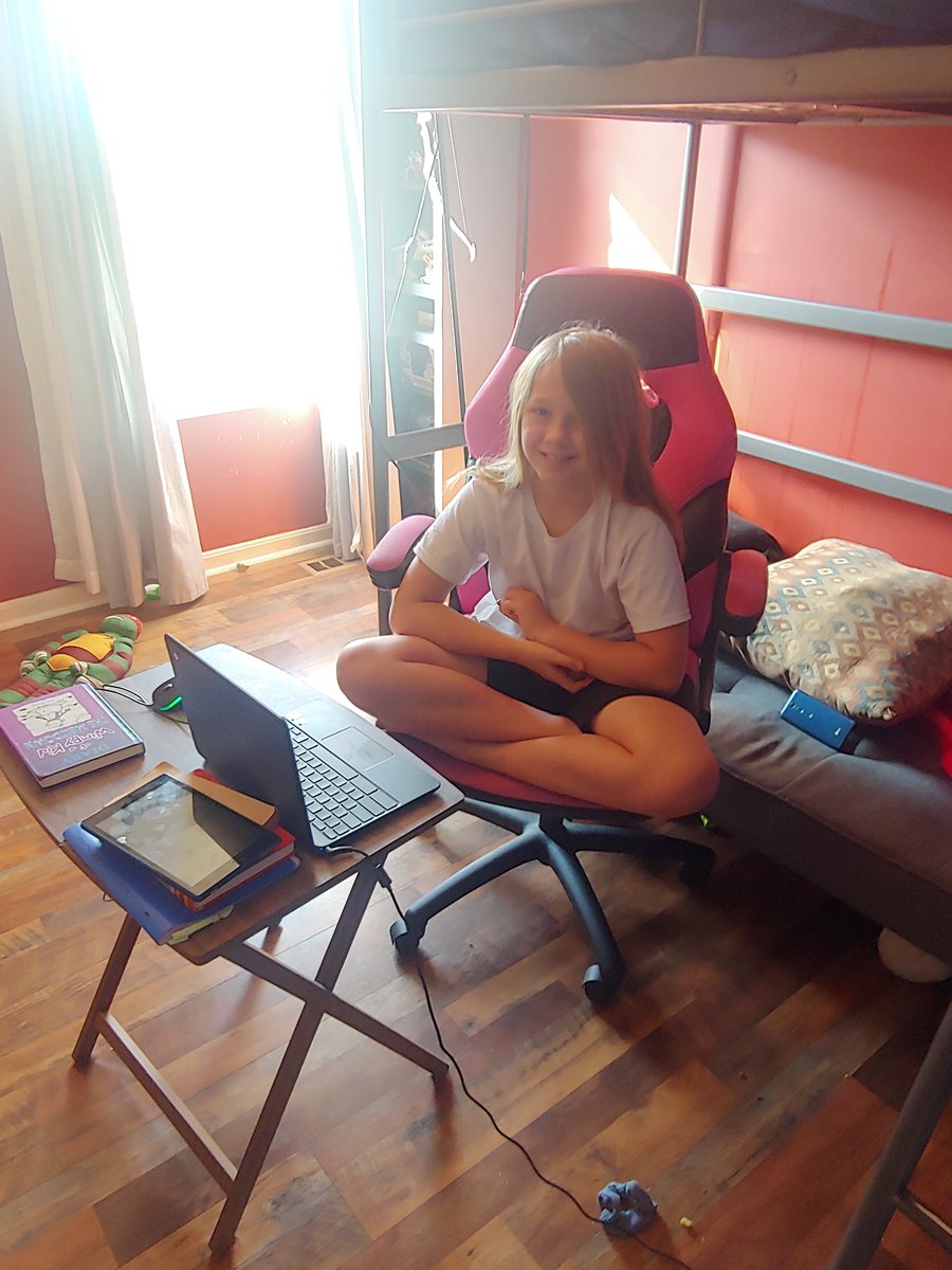 Nicole Tackett tweet media