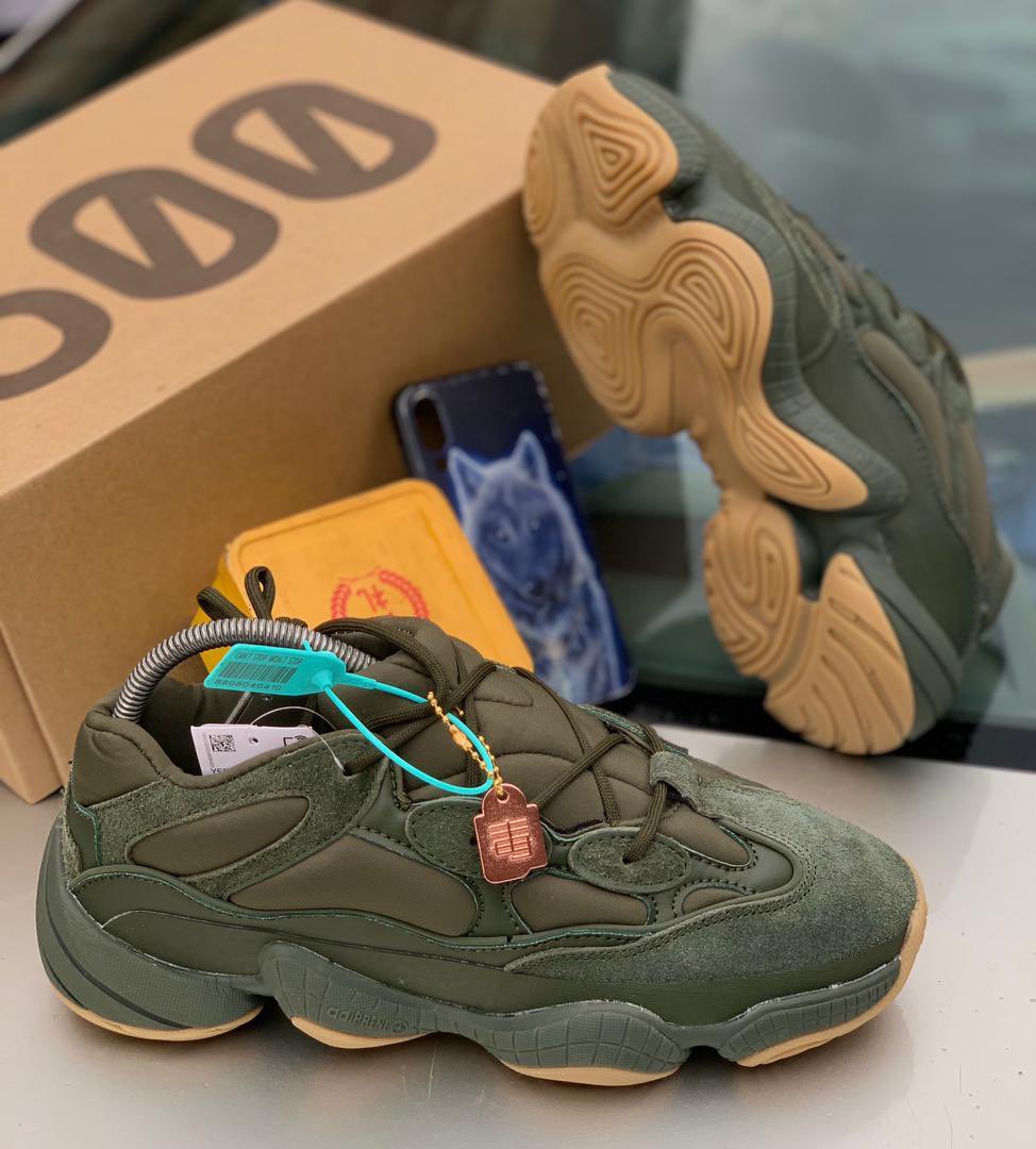 lifeofariella's tweet photo. NEW YEEZY 500 OLIVE GREEN - ALL BLACK - BLACK &amp; RED

Size : 40-45

To order, dm/ WhatsApp: https://t.co/wlJ5CvmZln

Kindly RT https://t.co/uvOexq22Kz