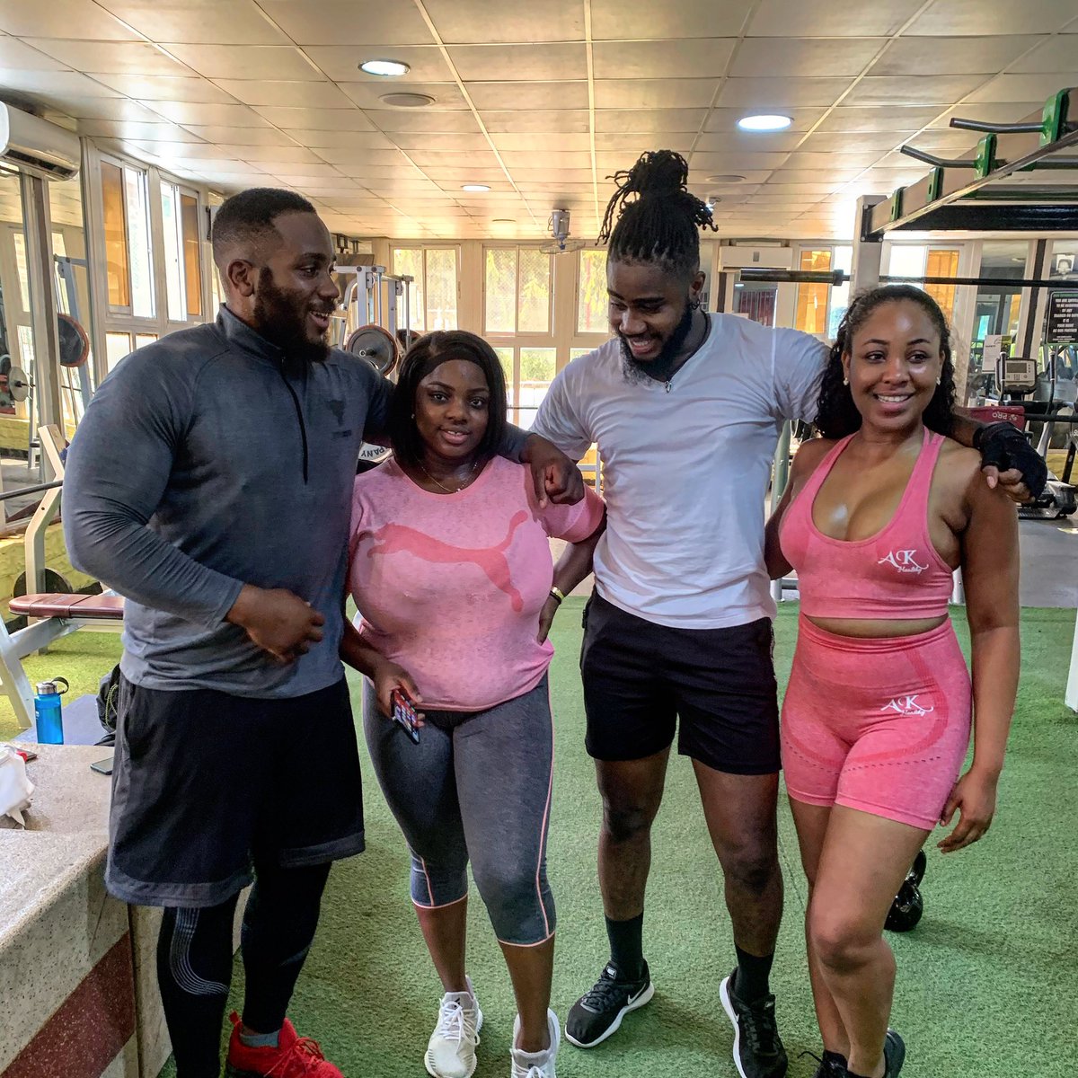 RealKiddWaya's tweet photo. 5 weekschallenge with my favs. https://t.co/0WlDX09R2L