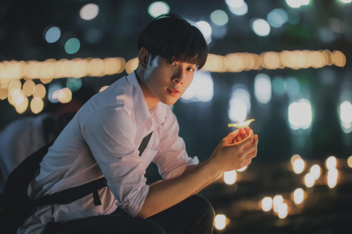 OnthemN's tweet image. อยากบอกมิกว่าที่เธอมาไลฟ์อ่านหนังสืออะ รู้ปะ เราแบบฮึดลุกขึ้นมาอ่านตามเลย5555 ไม่ได้รู้สึกขยันขนาดนี้มานานมาก สั้นๆ!รักนะมิกจิ๋ว!🪐🤍
@wixxiws #520ÀinǐxEarthMix