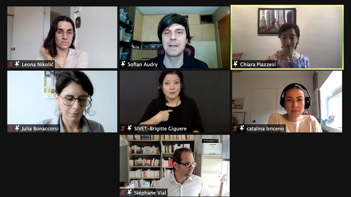 Cela commence fort ce matin: Table ronde avec @catalinabriceno, <a href="/jbonaccorsi/">Julia Bonaccorsi</a> <a href="/svial/">Stéphane Vial</a>, Leona Nikolic, Sofian Audry #ecrantotal2021 vous pouvez nous joindre ici: uqam.zoom.us/meeting/regist…
"Ce que nous faisons avec les écrans et ce que les écrans font de nous":