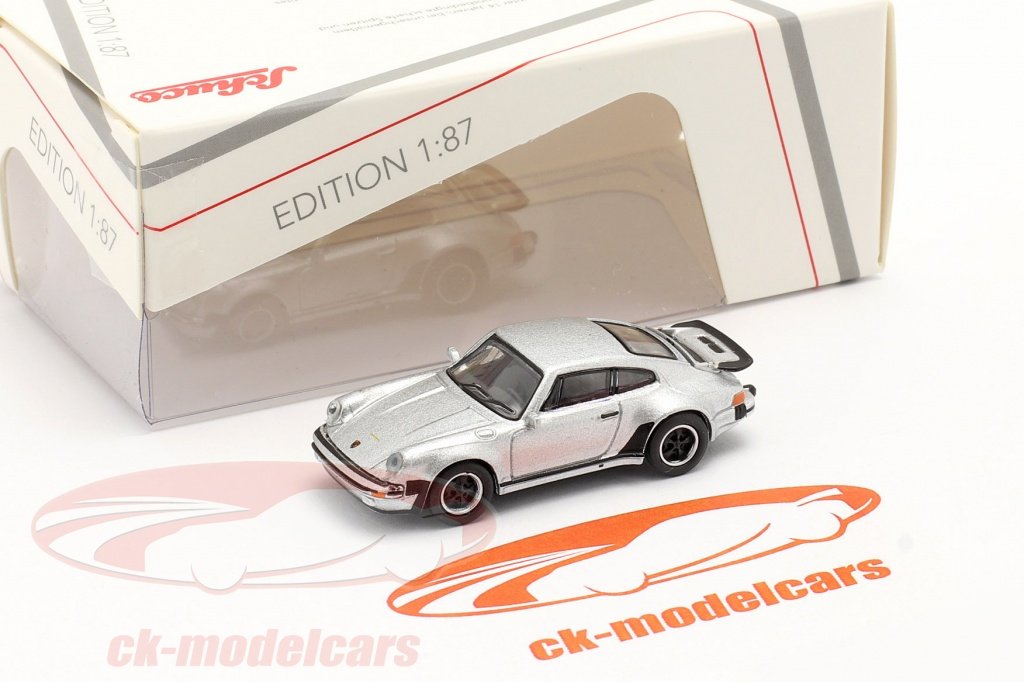 #Porsche911 #Porsche 930 Turbo silber #modellautos #diecast #miniatures #modelcars scale 1:87 by #Schuco check out ck-modelcars.de/de/schuco-1-87… 👍👍👍👍👍#throwbackthursday
