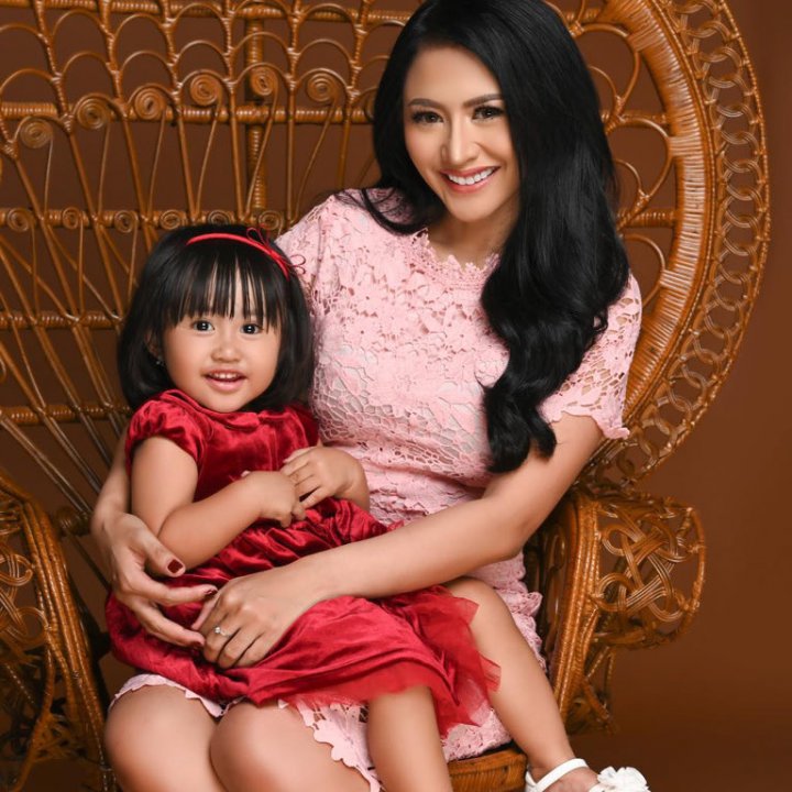 Come hangout with me on #BIGOLIVE bigo.tv/sid/2108683180…