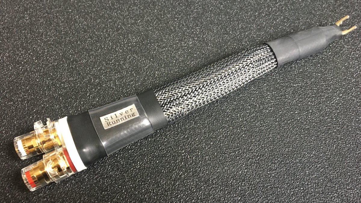 SilverRunning1's tweet image. 特注で ブースター内蔵 アースターミナル を作製致しました。
#SilverRunning #オーデイオ #アースケーブル #仮想アース