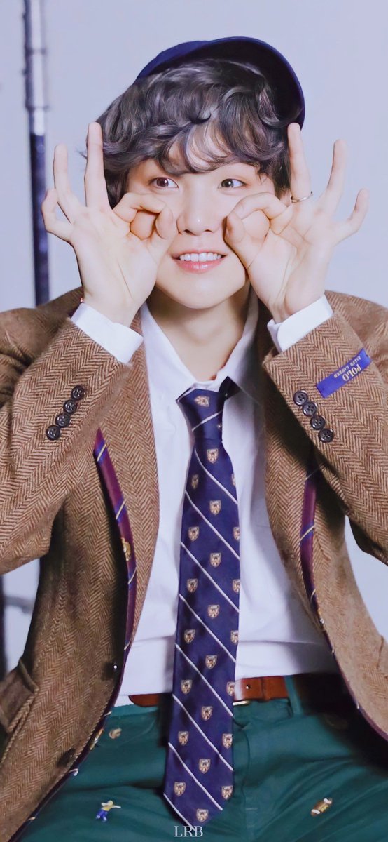 Mooniesunmeowy's tweet photo. Min Yoongi🧈💛😘

I vote @BTS_twt for #BBMAsTopSocial https://t.co/hlj2Mupbr4