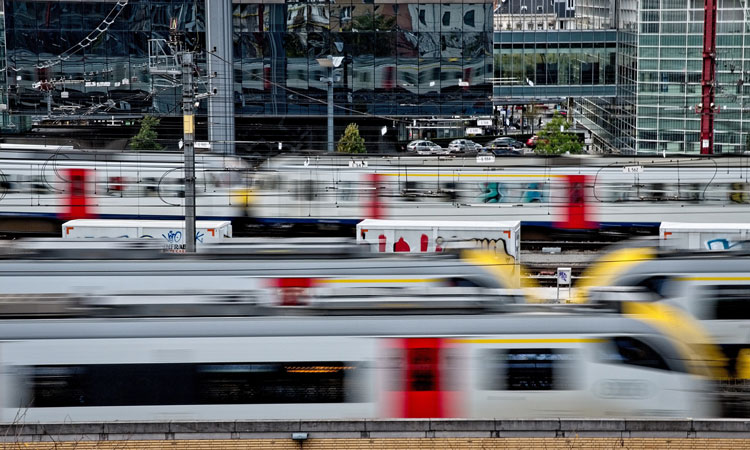 UNIFE's tweet photo. Lower costs💶, faster authorisation✅ and more #ERTMS📶 – the #4RP is creating a Single European Railway Area🗺️!
UNIFE’s Nicholas Shrimpton explains how the 4️⃣th Railway Package will help build the future of interconnected 🇪🇺 transport👉https://t.co/IAz8qG8NKf #EUYearofRail🚆 https://t.co/DpjYBNPWJA