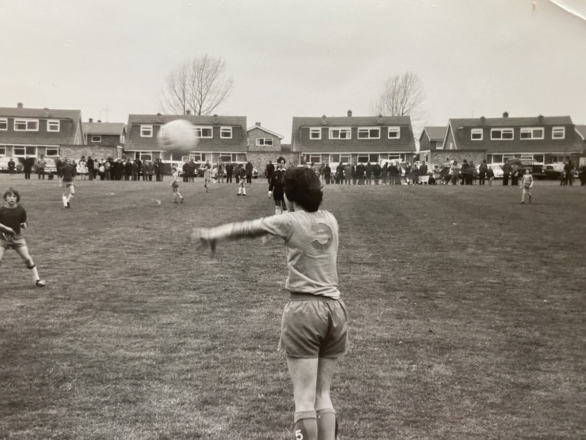 In 74 Haynes won the Britannia cup and 76 they won the premier in Beds County League.  Can <a href="/realhaynesbedf1/">@realhaynesbedfordshire</a>  Real Haynes start to build their history this weekend?The mighty Lillywhites play <a href="/CrawleyGreen23s/">Crawley Green FC U23s</a>  CG U23’s this Sat at Crawley Green 3pm.  COYRH <a href="/bedscountylge/">Beds County League</a> <a href="/BedsFA/">Bedfordshire FA</a>