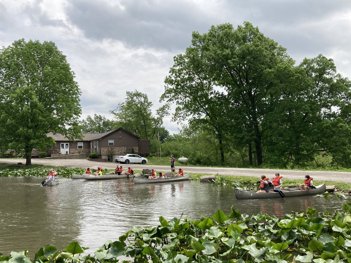 ThormodsonCCLS's tweet photo. Off to the canoe races! @CCLSChargers https://t.co/1F9xkukF8G