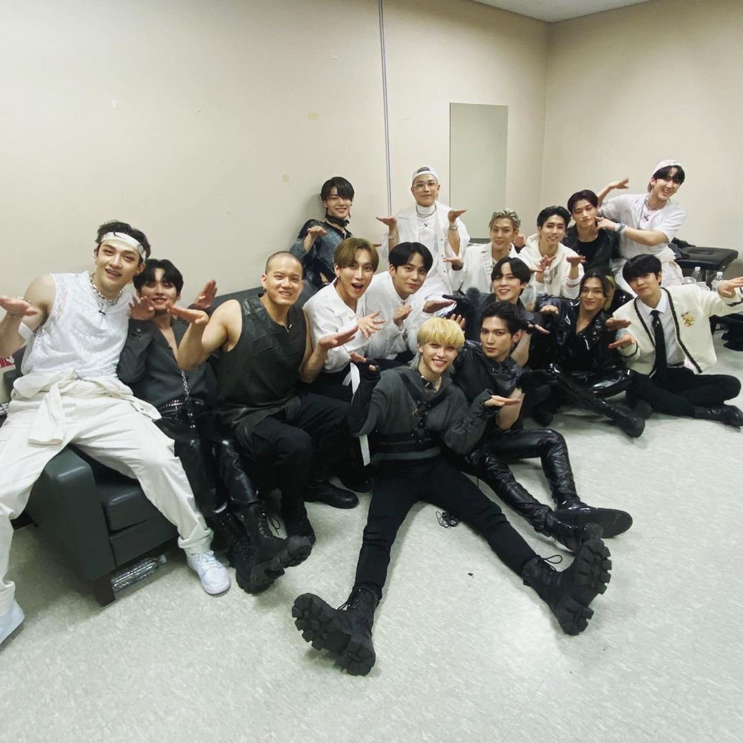 straykidsrussia's tweet photo. [210520] » @Stray_Kids » IG (@.btob_silver_light) » https://t.co/Gcw9utFQmo