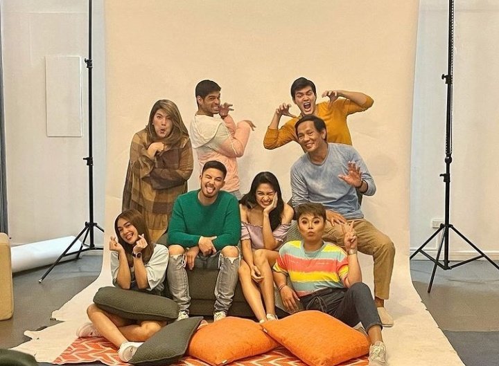 Pa post muna ulit😂
You're Mine soon 💛

<a href="/RighteousLeftst/">Easy Ferrer</a>
<a href="/itsJaneOineza/">Jane Oineza ☁️</a>
<a href="/tonythesharky/">Tony Labrusca</a>
<a href="/mor1019jhaiho/">DJ Jhaiho</a>