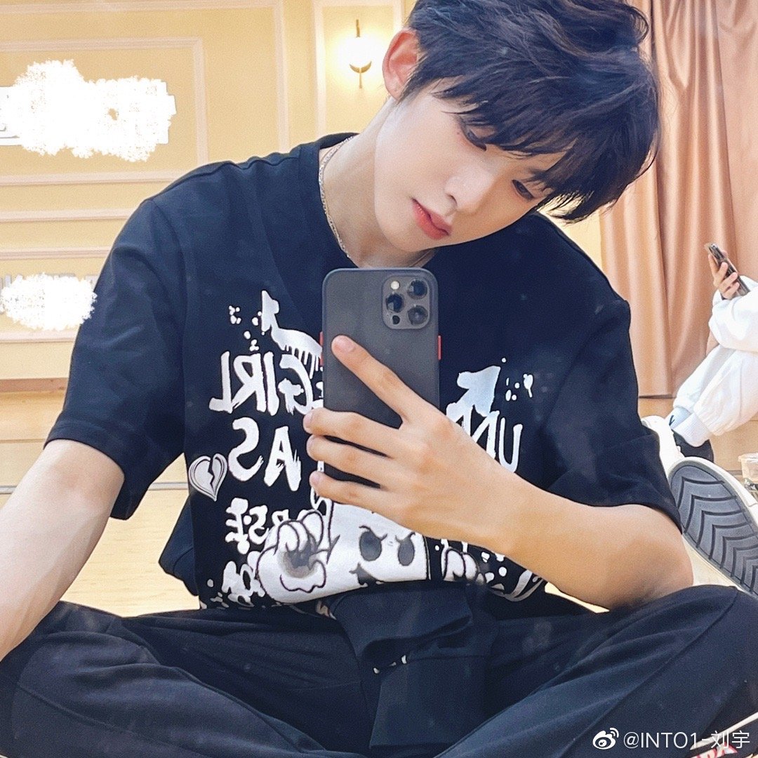 LiuYu Thailand 🇹🇭 (close) tweet media