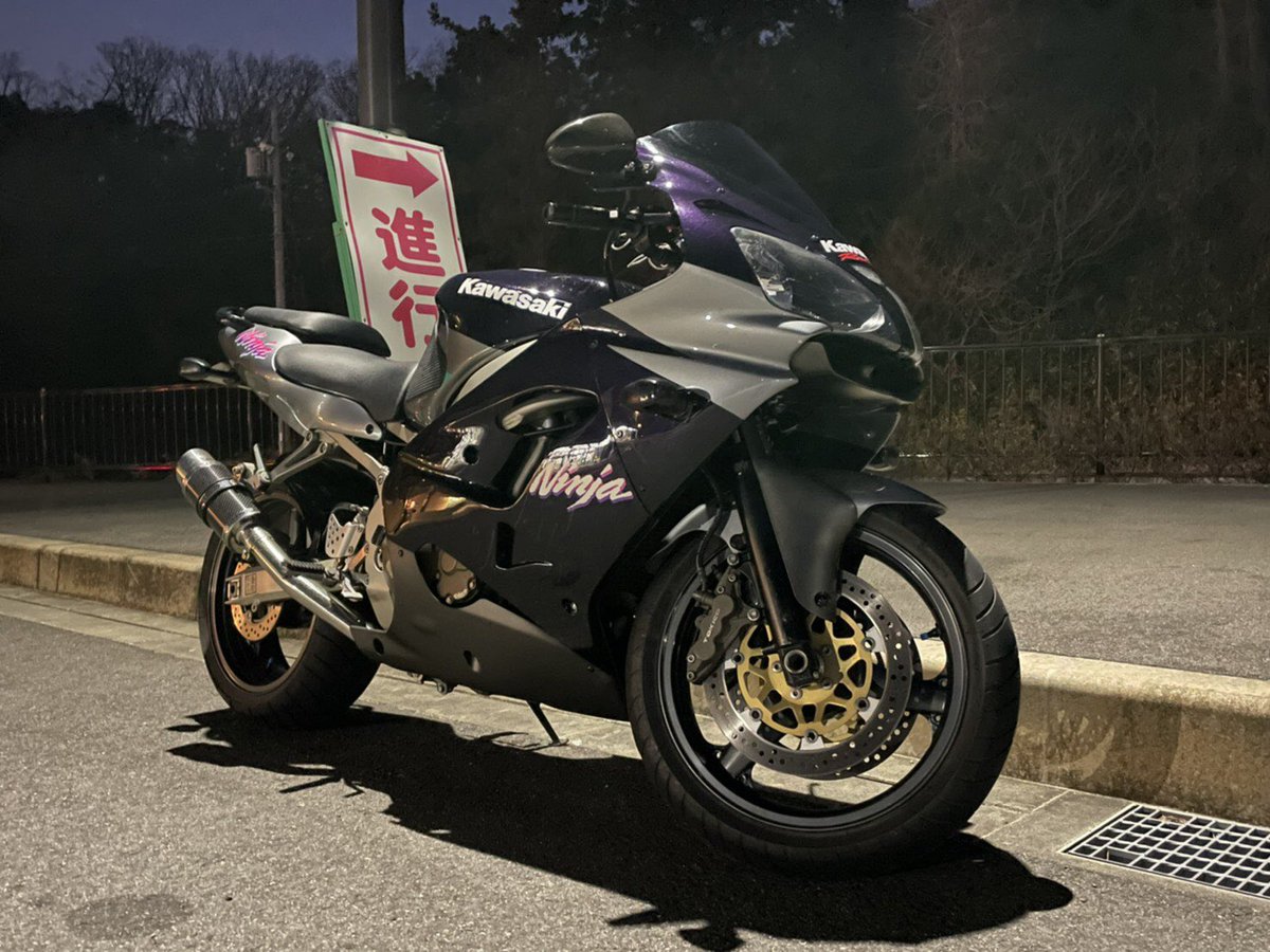 Ba Ta 名前 Ba Ta 性別 男 年齢 25歳児 身長 170cm 住み 愛知 車種 Zx9r ユメタマ 足つき つま先 余裕あり 一言 地元でバイク仲間があまりいないので遠慮なく絡んでもらえると喜びます よろしくお願いします バイク乗りとして軽く自己紹介 Ba Ta 名前 Ba Ta 性別 男 年齢 25歳児 身長 170cm 住み 愛知 車種 Zx9r ユメタマ 足つき つま先 余裕あり 一言 地元でバイク仲間があまりいないので遠慮なく絡んでもらえると喜びます よろしくお願いします バイク乗りとして軽く自己紹介