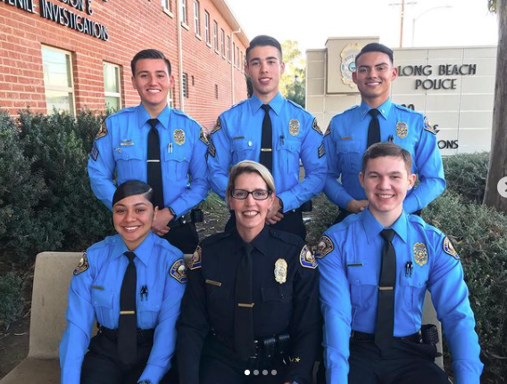 LBPoliceFoundat's tweet image. #LBPDExplorers program trains our young explorers in avenues of law enforcement, provides youth an opportunity to gain personal satisfaction, and &amp;amp; make a difference in the community. Info about Long Beach Police Explorers Link in bio. *Pre COVID-19 photos*
📸: @lbpd_volunteers