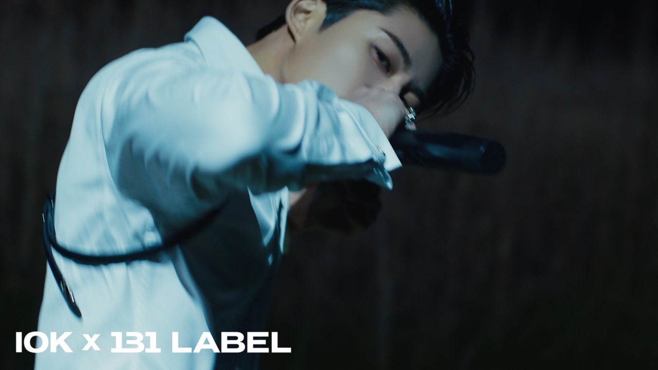 B.I ハンビン　WATERFALL レコード B.I｜ファースト・フルアルバム『WATERFALL』｜ - TOWER RECORDS