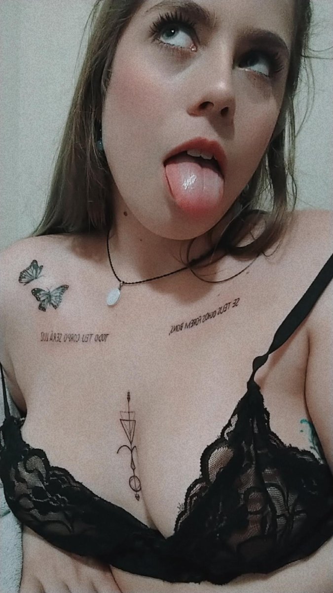 mellzeraa's tweet photo. Tô bem nojenta com as novas tattoos

#tattoo #LGBTQIA https://t.co/AW8wtNW07P