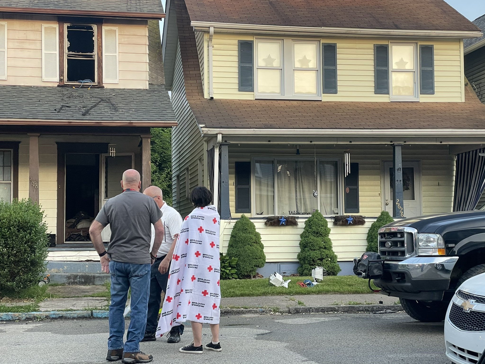 Mike Holden on Twitter "“I woke up to a whole bunch of pop, pop, pop