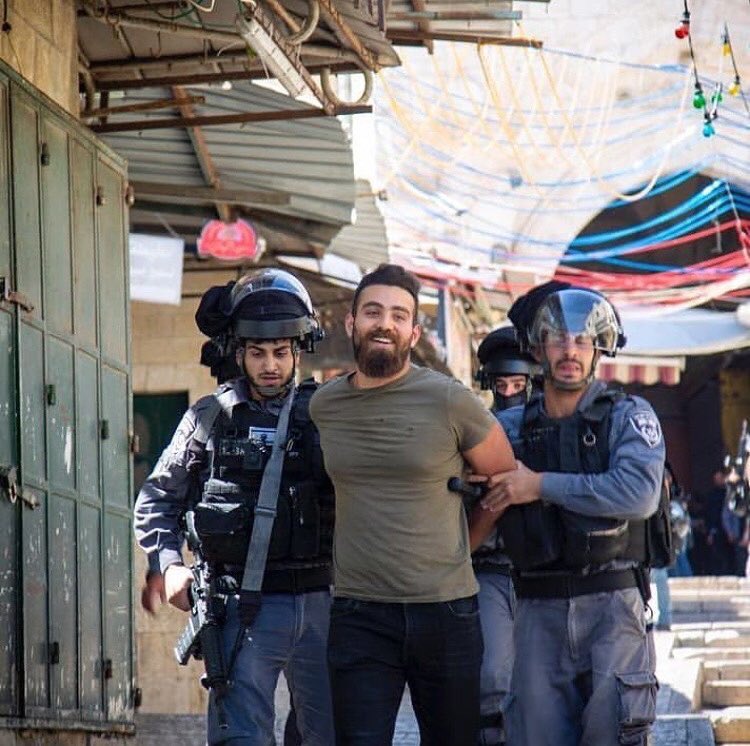 worldeyes14's tweet photo. Smile! it kills you enemies! 🇵🇸
#SaveSheikhJarrah #GazaUnderAttack #GazaHear https://t.co/ubQDcJZUwE
#UnitedForPalestine