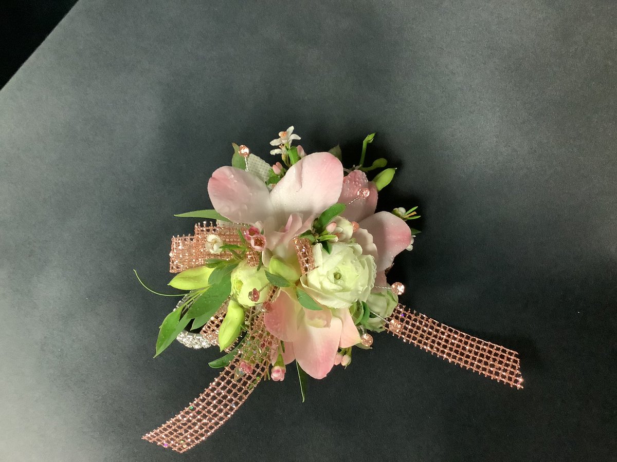 Flowers by Emily (FlowersbyEmily2) Twitter