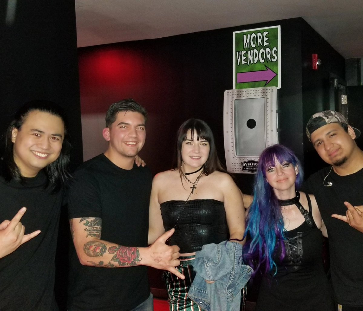 ignescentmusic's tweet photo. Igniter Fan photo from Saturday night! Thank this Ignescent fan for serving our country in the military. Thank you all so much for your love and support! We love you! @USMC
#IgniteOurHearts #ignescent #igniters #fan #fanphoto #military #marines #ignitelove #rocknroll #chicago https://t.co/QjlmHo4Z1W