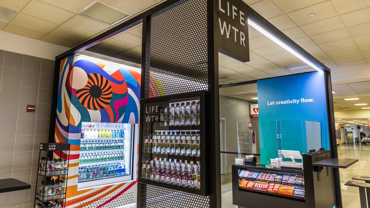 PHLAirport tweet media