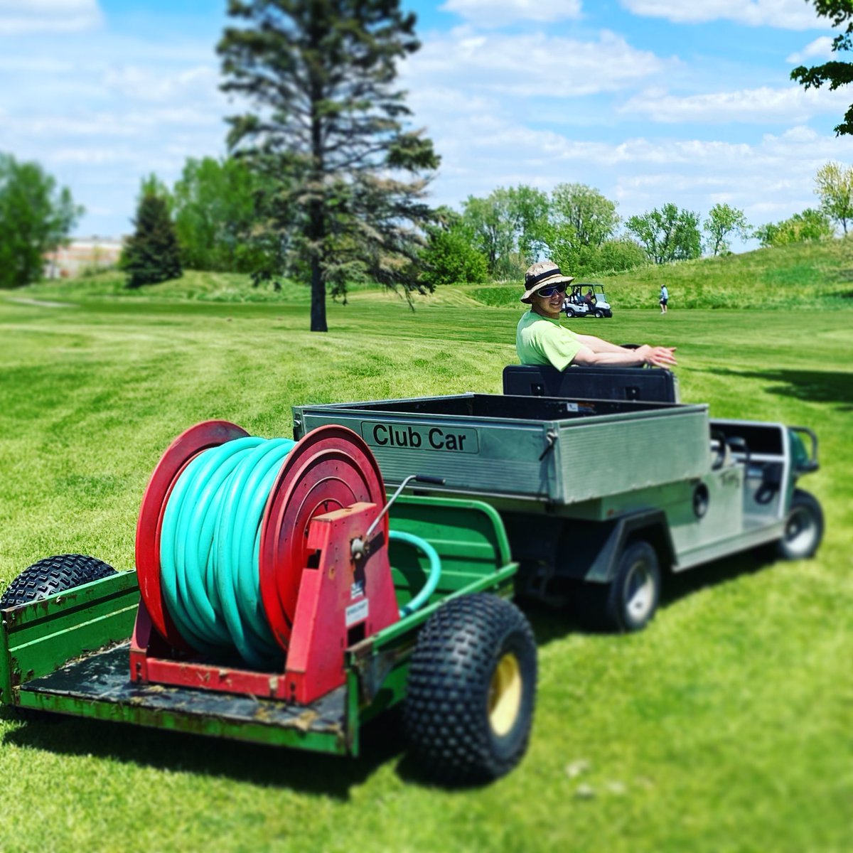 To the #unsung #HEROES of our #pictureperfect #golfcourse : 🙏🏽 WE SALUTE YOU!!! 💚 Your hard work makes our smiles grow every single day! #groundscrew #maintenancecrew #shoutout