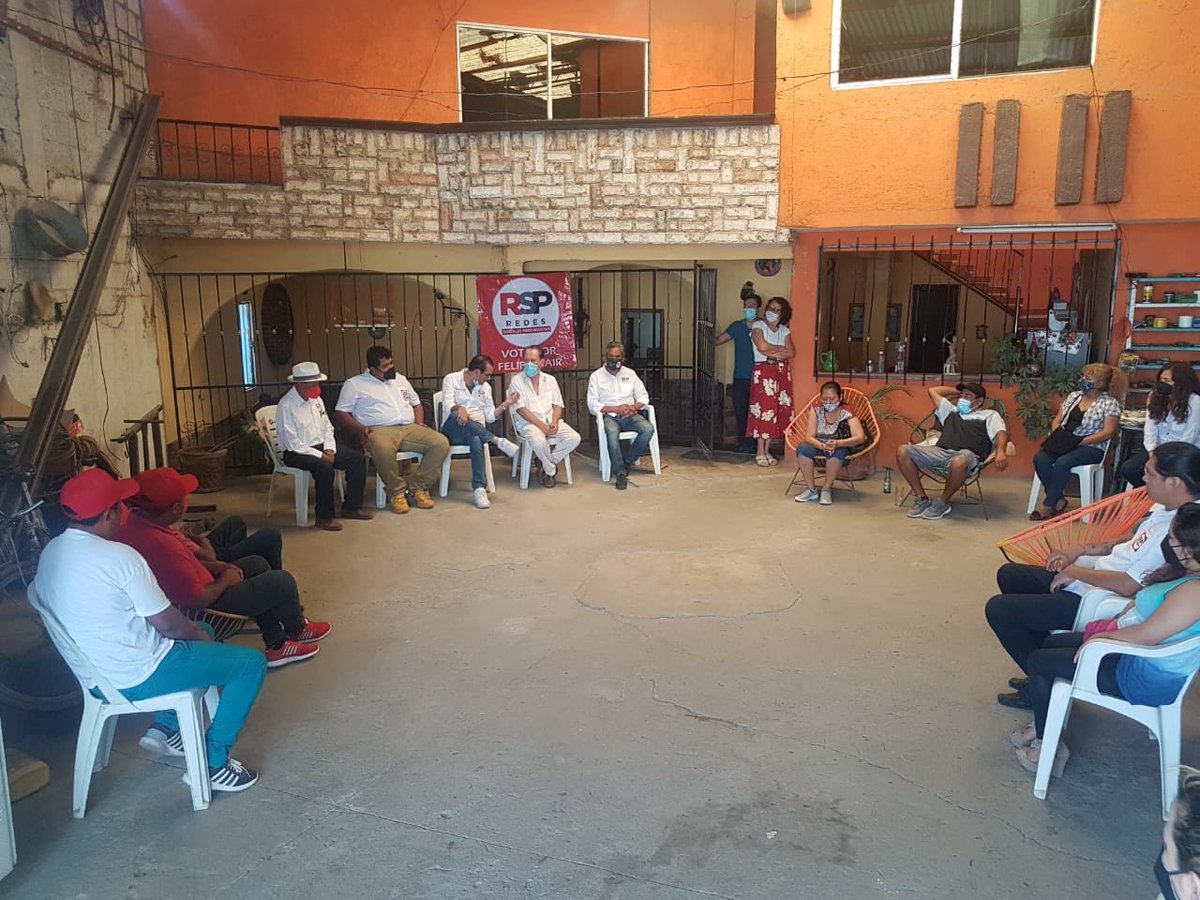 CiriloSalasH's tweet photo. Muy agradecido por el cariño y confianza de los liderazgos de esta nueva generación, la confianza, el relevo generacional y el empoderamiento de las mujeres, la fuerza del progreso está en tus manos,.
#VotaRSP
#ProfCirilo https://t.co/nJH2d5AlM5