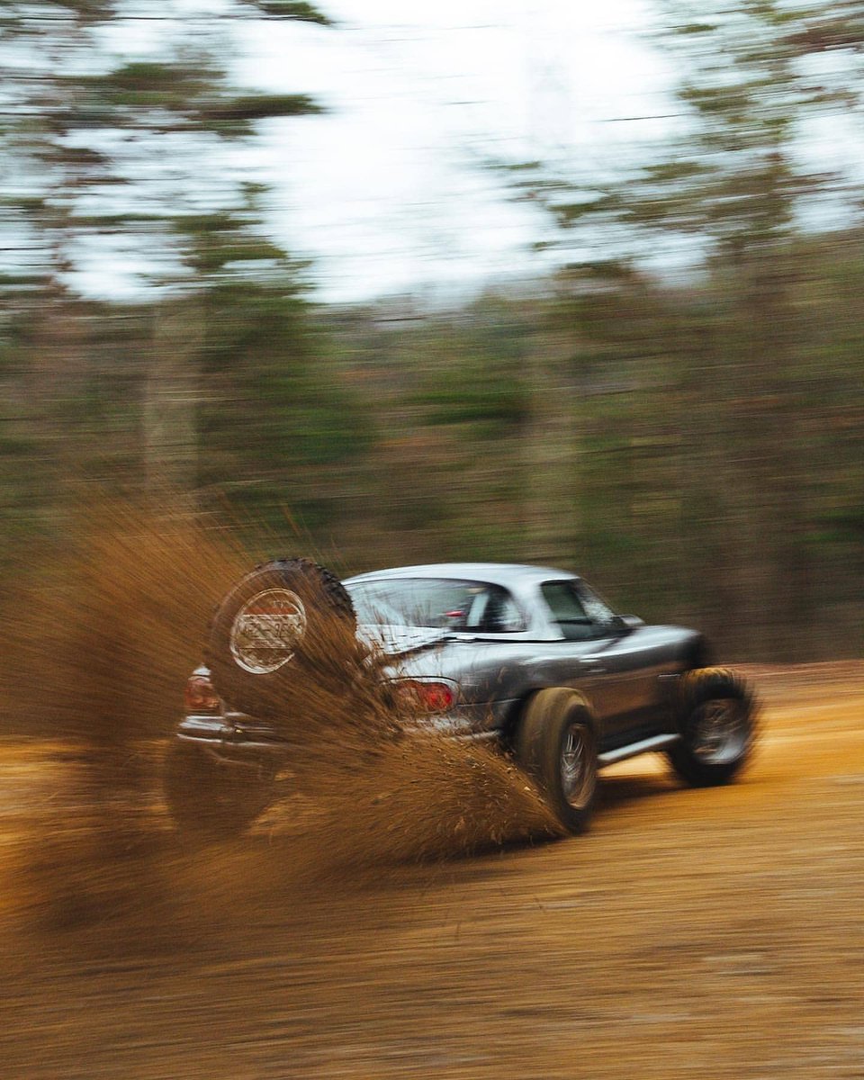 TopMiata's tweet photo. #TBT 🚧 IG: lowsteeze #TopMiata #offroadster Photo by: matt___best #liftedmiata #offroad #offroadmiata #mazda #miata #mazdaroadster #nbmiata #roadster #mazdamiata https://t.co/JL80GKAPYP