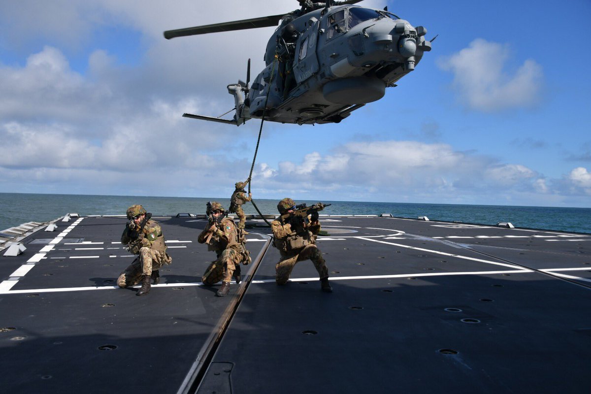 ItalianNavy's tweet image. #naveMarceglia continua l’intensa attività durante l’esercitazione #AtSeaDemo / #FormidableShield 2021, incrementando integrazione e interoperabilità con le marine partecipanti. 

🇧🇪🇩🇰🇫🇷🇩🇪🇮🇹🇳🇱🇳🇴🇪🇸🇬🇧🇺🇸

#MarinaMilitare #WeAreNato #StrongerTogether