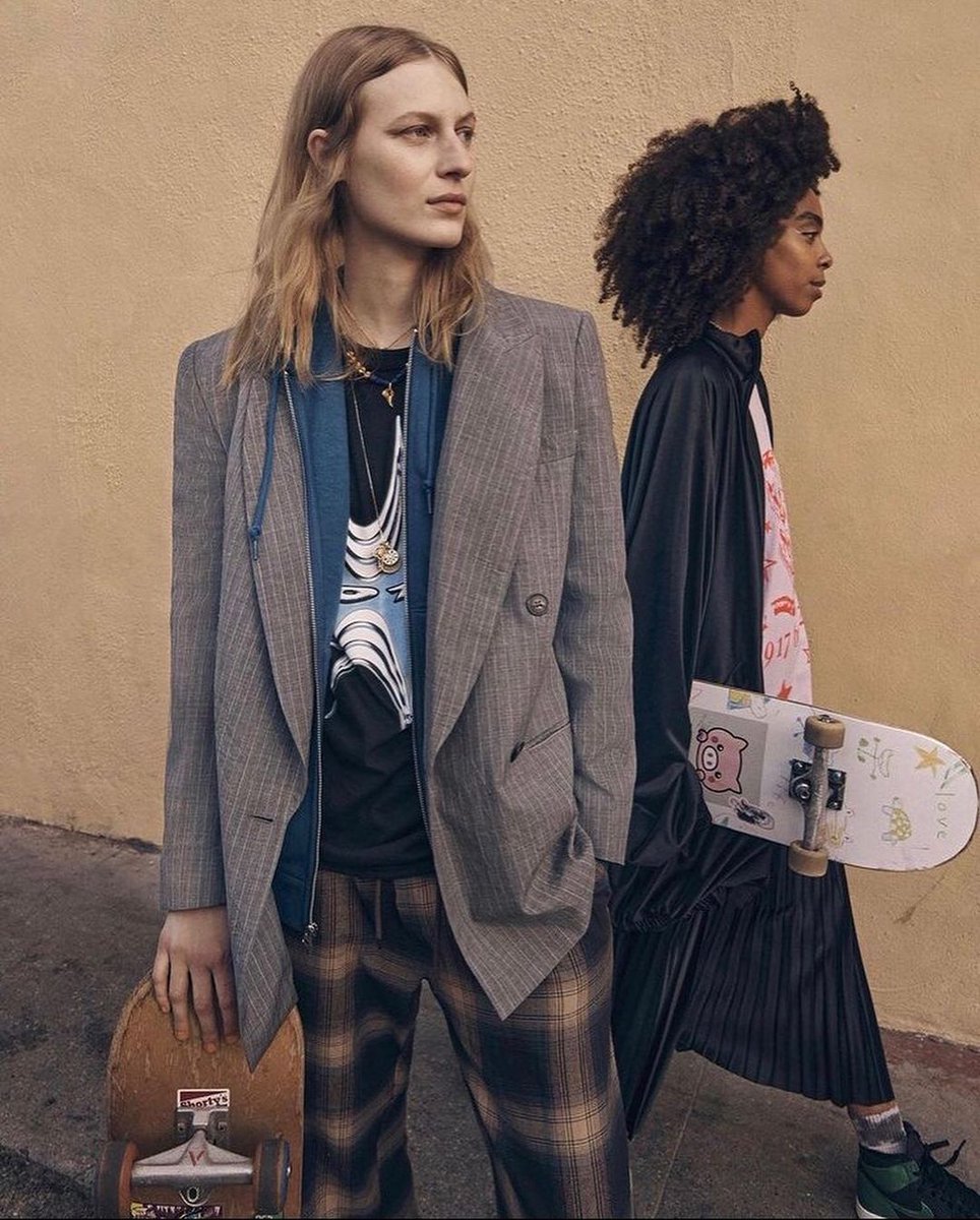 Julia Obis wearing our Brow Color Cream in Inner/Outer in the May issue of <a href="/BritishVogue/">British Vogue</a>. ⚡️💜
 
Models: Julia Obis + <a href="/briikiing/">Briana King</a> 
Makeup: <a href="/hollysilius/">HOLLY SILIUS</a> 
Styling: Dena Giannini
Photography: Craig McDean