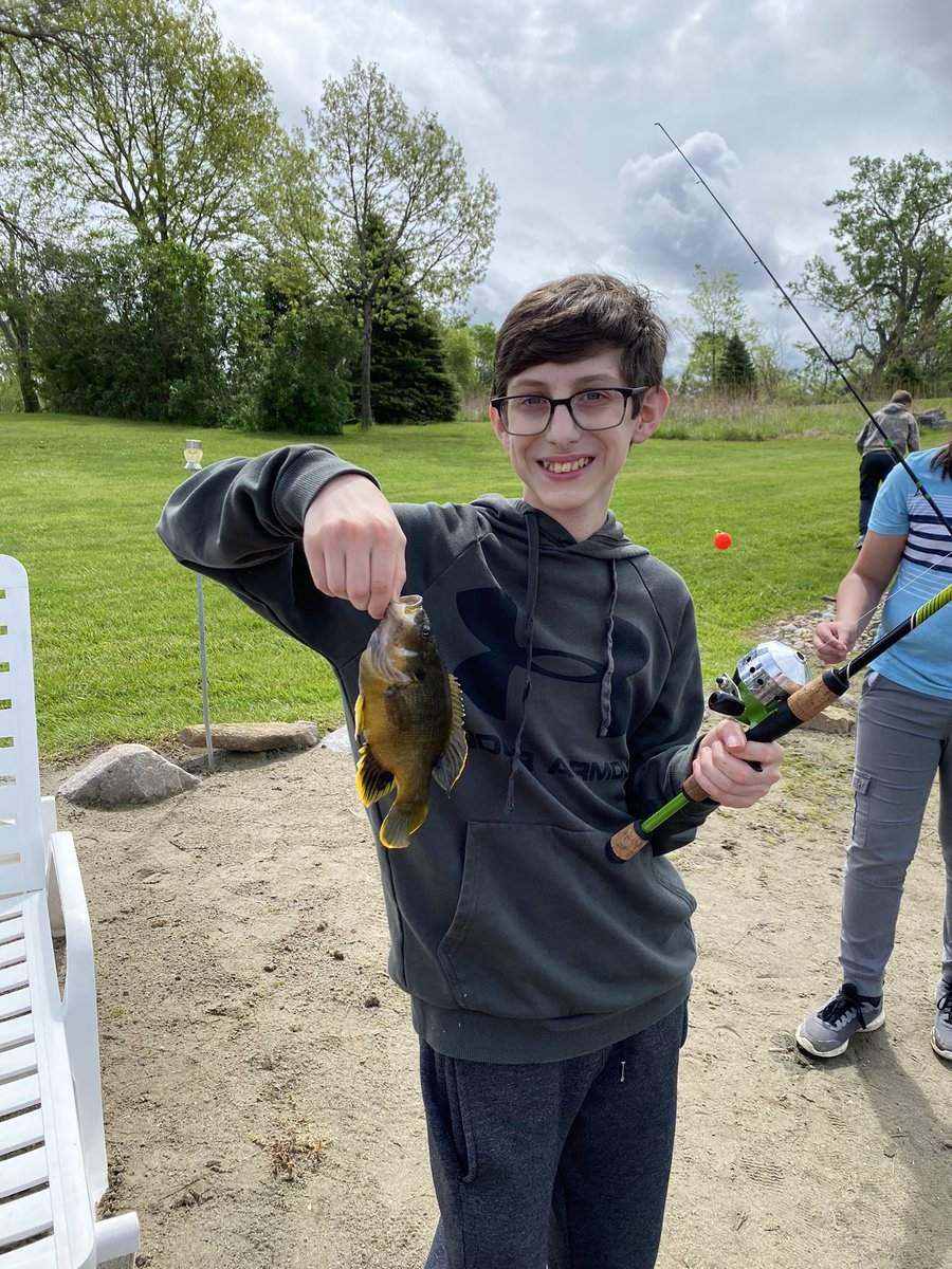 WGhawksPE's tweet photo. We can keep them coming all day! @BassProShops @TJBLures @wgcsdhawks https://t.co/cZrVyoCtoW