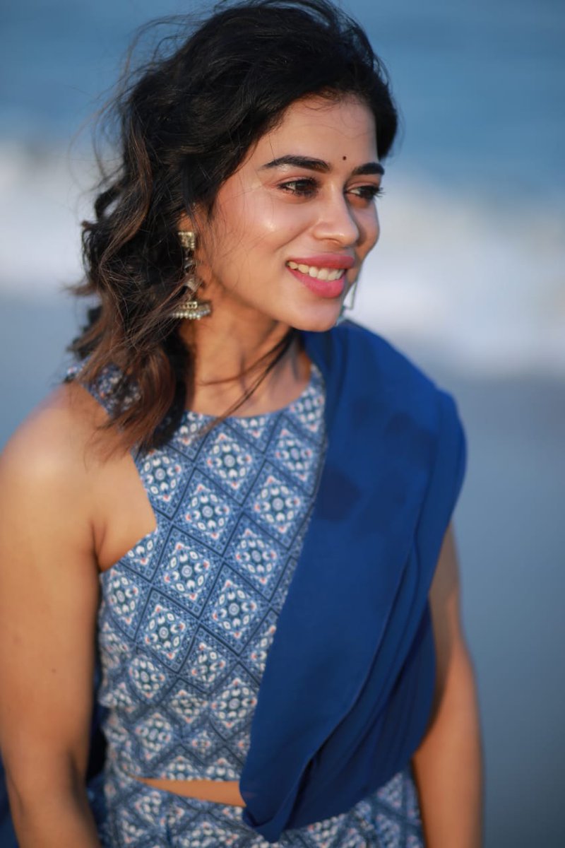 TheekkuchiNews's tweet photo. #GangsOfMadras Film Fame
Actress #SaiPriyankaRuth on a Signing Spree. Bags Interesting projects
#SaiPriyankaRuth
@PRO_Priya @spp_media https://t.co/FiBXifhYDh