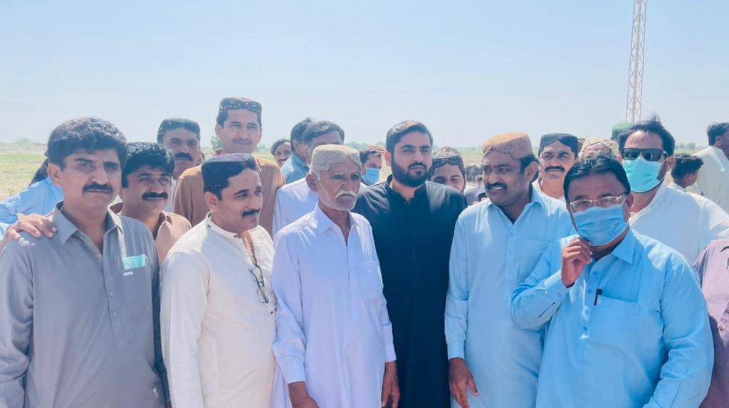 Ashrafkhokhar18's tweet photo. Good Work Arbab Lutfullah sb & Arbab Amer Amanullah sb Congratulations #DadaMohammadHalepoto #ArbabLutf #ArbabAmanullah #PPP #bilawalBhutto
#PS70Matli #PS70 #Bhutto ka
@BBhuttoZardari @MuradAliShahPPP @FaryalTalpurPk @arbab_amanullah @arbab_amanullah https://t.co/MFRizpxvuK