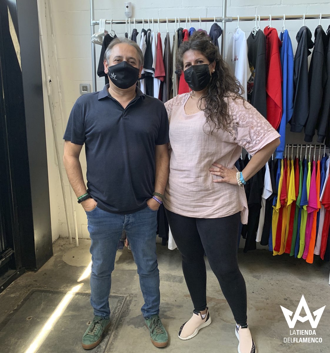 Acuerdo con la Familia de María Soleá

latiendadelflamenco.com/smartblog/107_…

#flamenco #mariasolea #merchandiseoficial <a href="/mantekajerez/">Jose Luis Fernandez</a>