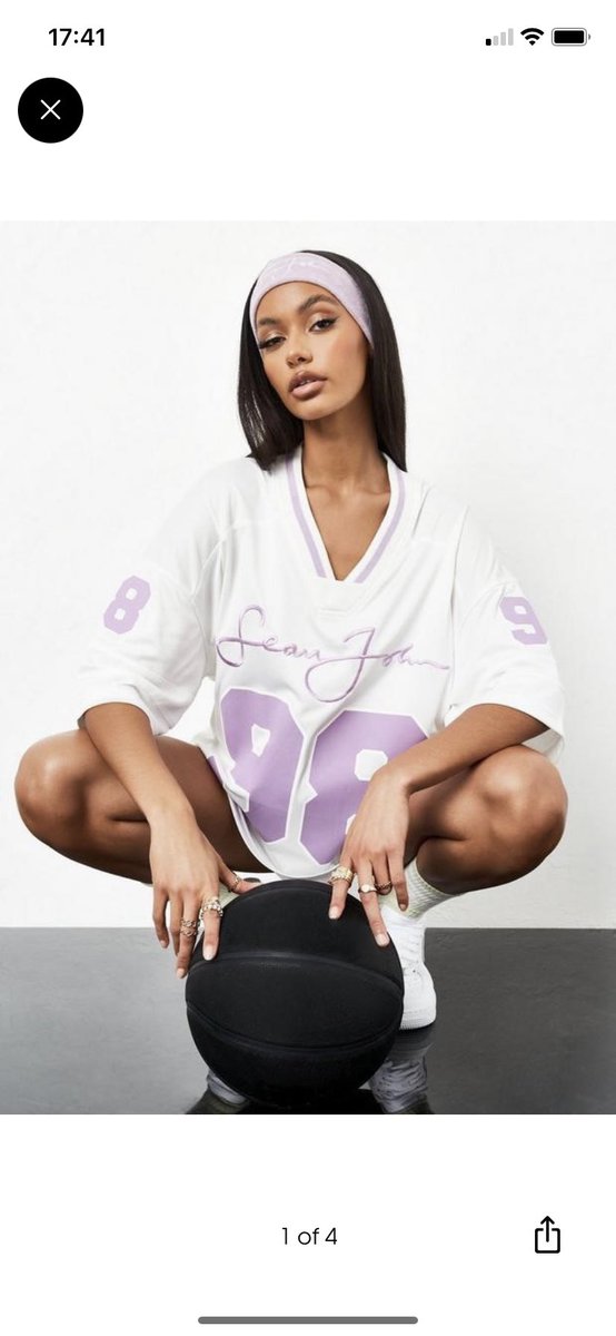Meliaaa_W's tweet photo. @rach_leary @Missguided Oh my gosh 🙌🏾 I am obsessed with this collection everything is 😍🔥 #SEANJOHNXMISSGUIDED https://t.co/BdjjxKJESa