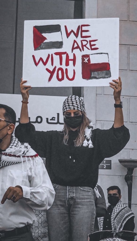 76xli's tweet photo. مستمرون في نصره اخواننا في فلسطين🇵🇸🇴🇲
 #وقفه_عُمانيه_لاجل_القدس https://t.co/4kjgYsN2us
