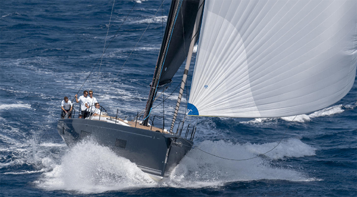 Virtual Boat Tour: Beneteau First Yacht 53 ⛵️

"With sights set on high-performance cruising and more, if you are keen on regattas, this “Luxury Performance” sailing yacht was designed for expert sailors and demanding owners."

Link below for video. ✨
bit.ly/2S8Wl7O