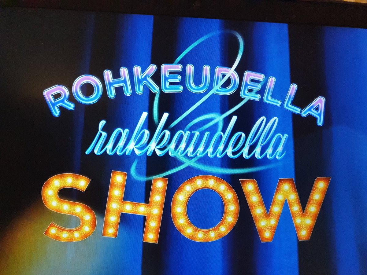 Huikea show meidän henkilöstöjuhlassa 😊  #rohkeudellajarakkaudella #yhdessäetänä #elämänturvaajat #lähitapiola