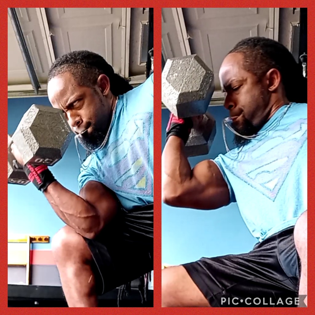 _JAX_662's tweet photo. When you're a record-holding strict curl athlete rehabbing a torn bicep tendon on your left arm, what do you do for PT?? Keep curling with the right arm💪🏾 

*IG: man_of_steel_662

@StrictCurl @HarbingerFit #isymfs #ironaddict #mississippimuscke #MEMPHIS #fitfam #drugfreestrength https://t.co/TNsySbx2tz
