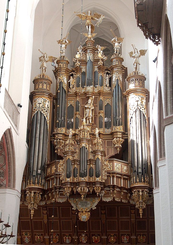 Pomm_Greif's tweet photo. #Orgelspiele auf der #Stellwagen #Orgel von St. Marien, #Stralsund
"Musikalische Orgelführung"
https://t.co/3OTX5Ele6n
Foto: Peter Gerloff (Rabanus Flavus), Public domain, via Wikimedia Commons https://t.co/hjRIOHefXL
