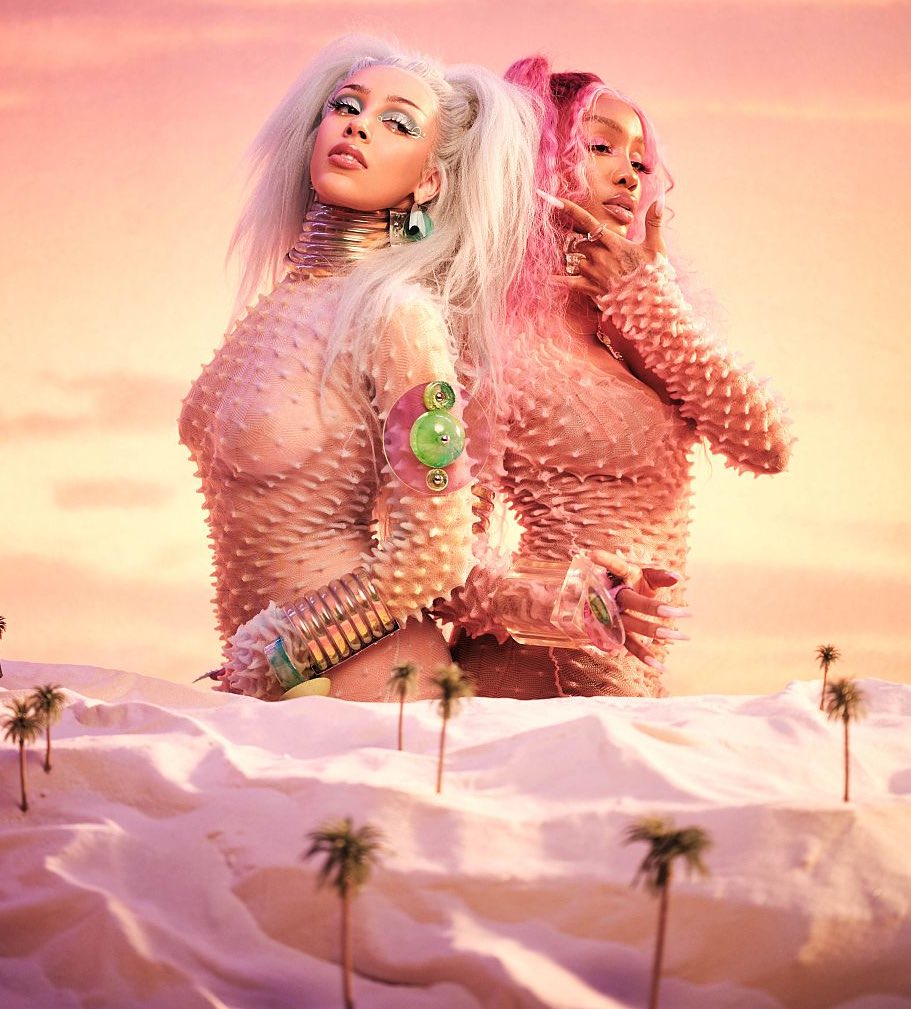 PopBase's tweet photo. Doja Cat &amp; SZA will perform “Kiss Me More” at the Billboard Music Awards this Sunday, May 23rd. #BBMAs. https://t.co/DfWzJqiHdl