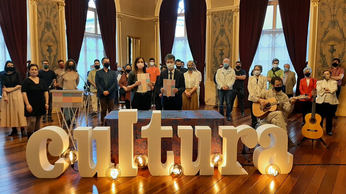 Aj_Sabadell's tweet photo. ✍Signatura de l’acord d’adhesió ciutadana a la Capital de la Cultura Catalana
#sbd2024 #SBDCapitalCulturaCatalana #EmComprometo #CulturaSegura https://t.co/cmLIL1CkCW