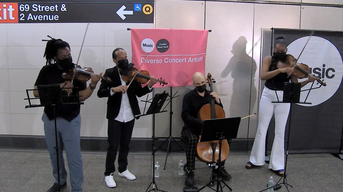 metsradio880's tweet photo. After a year of silence, the MTA announced today that music will soon be returning to the subway system as part of #MTAMUSIC https://t.co/6UTKv942Fq https://t.co/Em1moAau3h