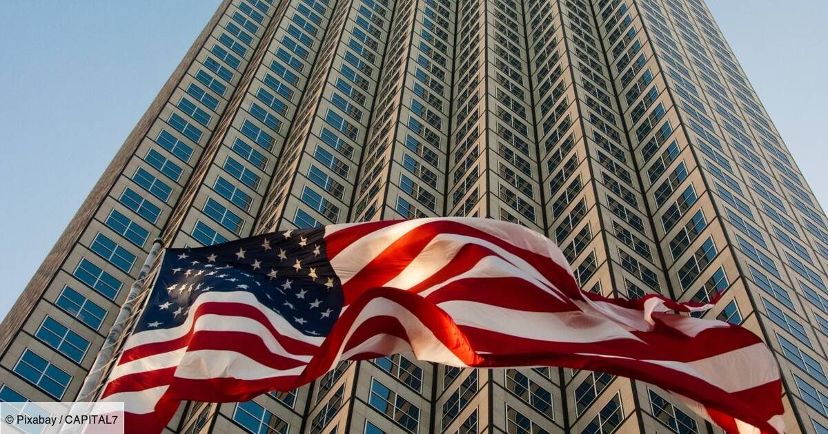 MagazineCapital's tweet photo. 🇺🇸 Aux Etats-Unis, 2,5 millions de chômeurs se retrouveront bientôt sans revenus. Plusieurs élus américains ont décidé de couper les allocations versées en raison de la pandémie de #Covid19 alors que de nombreuses entreprises peinent à recruter 
https://t.co/UgK7sBnPGV https://t.co/H0VyNwMnqp