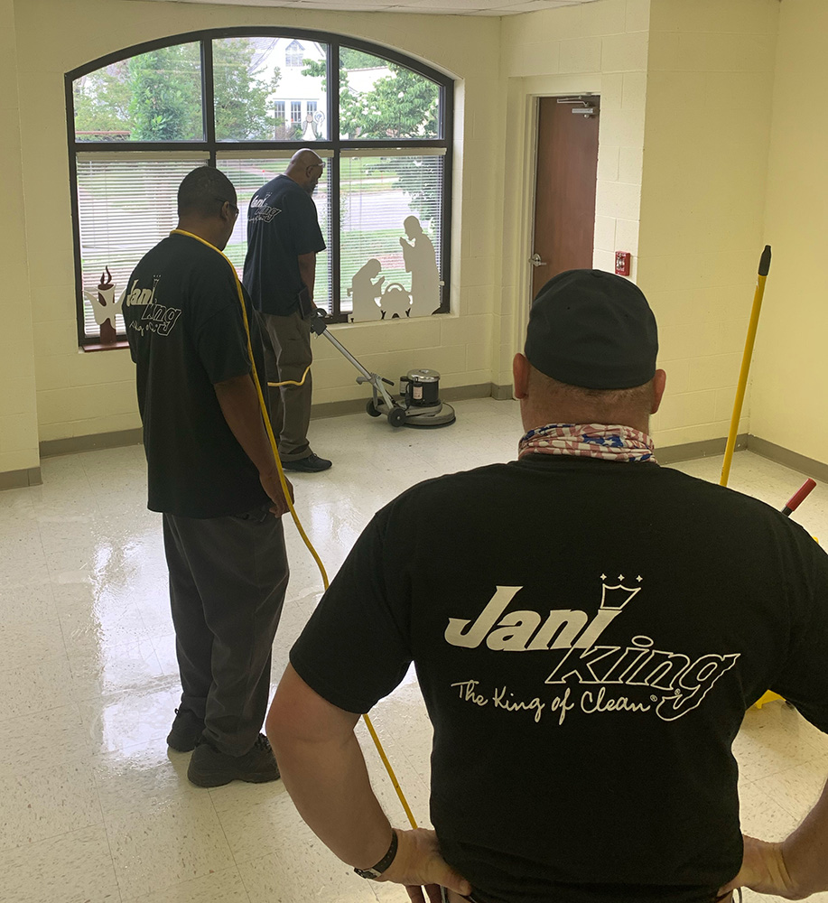 janikingpride's tweet photo. Our Jani-King of Greensboro office is conducting strip &amp; wax floor care training for a few of our newest Jani-King franchisees. Those floors are starting to look like mirrors! Way to go 'Team Greensboro!' #JaniKing #TheKingofClean https://t.co/uUc0hqagwF