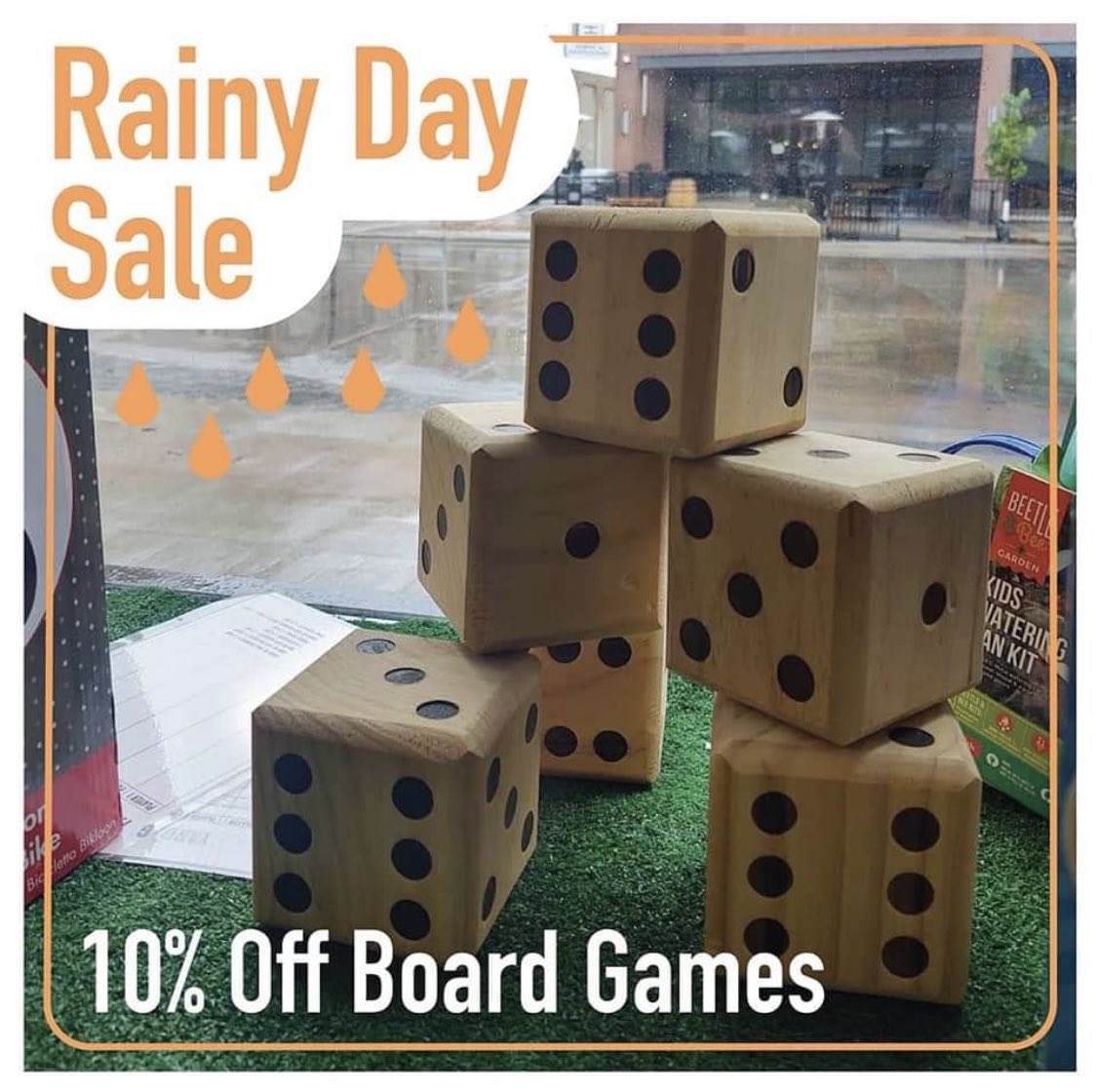 VinylGiantFargo's tweet photo. Rainy Day Sale: 20% off used records when you mention this post + 10% board games at Game Giant, today only. Open until 6 🌧️ https://t.co/Y3QtCYwNri