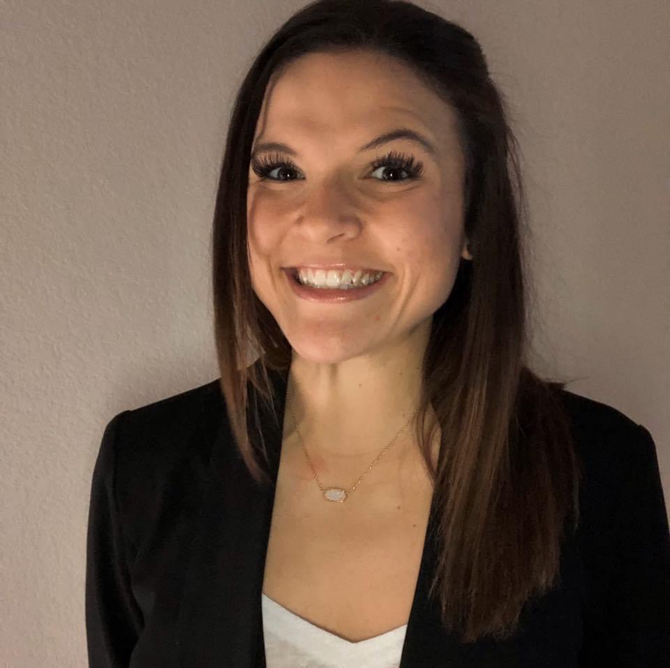 CVSportsMed's tweet photo. I want to officially welcome Julia Marino MS, ATC, CSCS as the new head athletic trainer at Campo Verde. We are very excited to have her as the newest edition to our Campo family 💚🧡 #cvsmod #cvfamily https://t.co/LXmwjmo50l