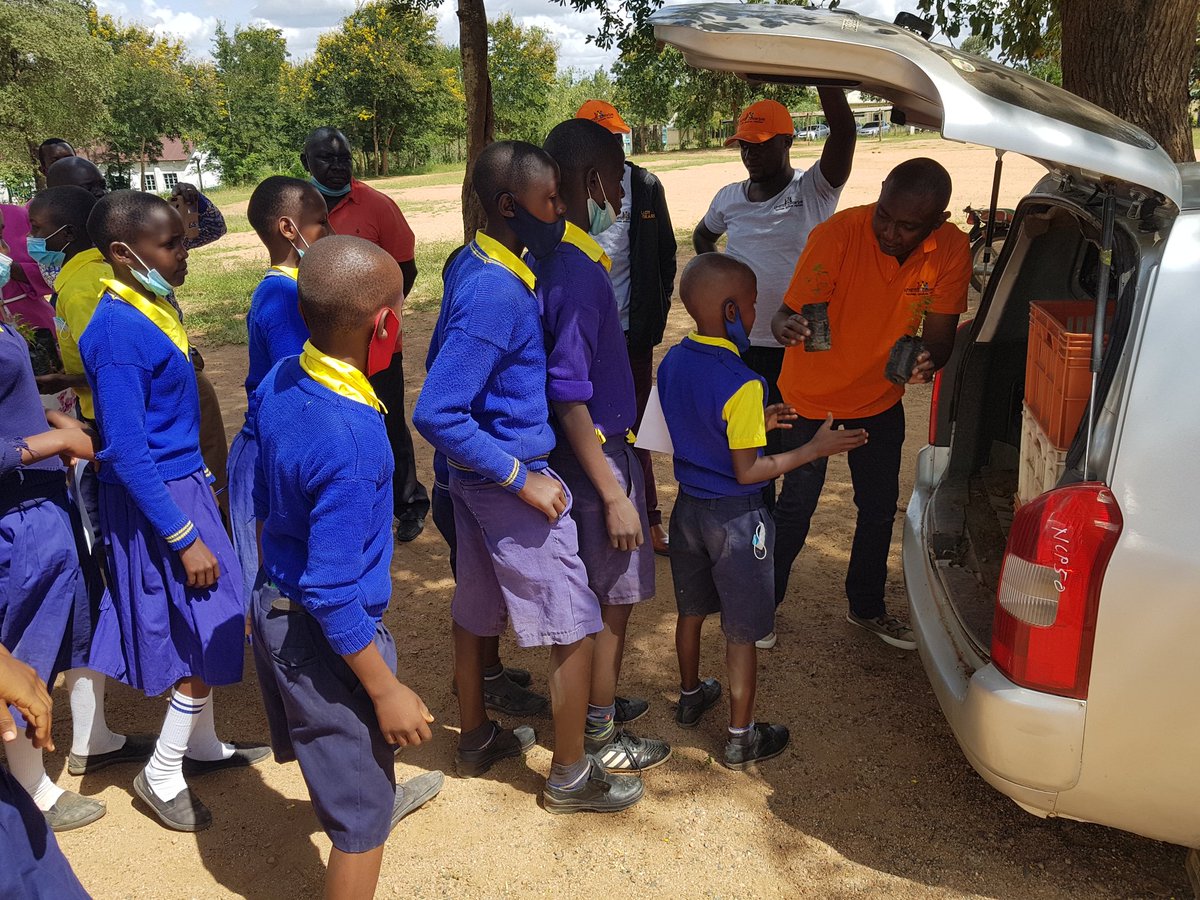 afristemConnect's tweet photo. Day2 keeping up the momentum of Digital Air Quality training https://t.co/cAgXuw95m6