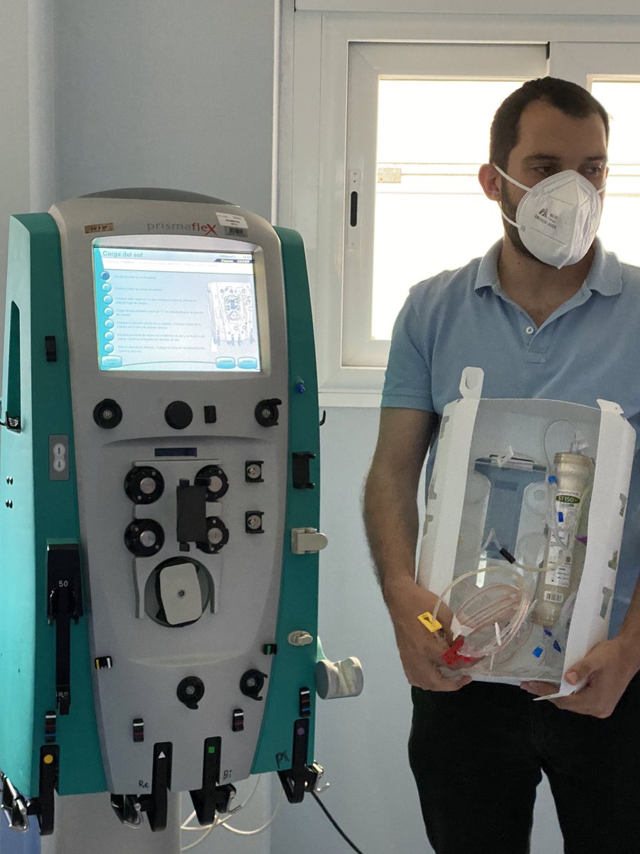 CardiologiaHUVM's tweet photo. Formación en terapia de sustitución renal
Excelente curso práctico de Hemofiltracion con #prismaflex 
De @baxter_intl 
Seguimos creciendo y aprendiendo para nuestros pacientes. 
En Unidad coronaria de @CardiologiaHUVM en @HUVMacarena https://t.co/vnP8F4kM8G