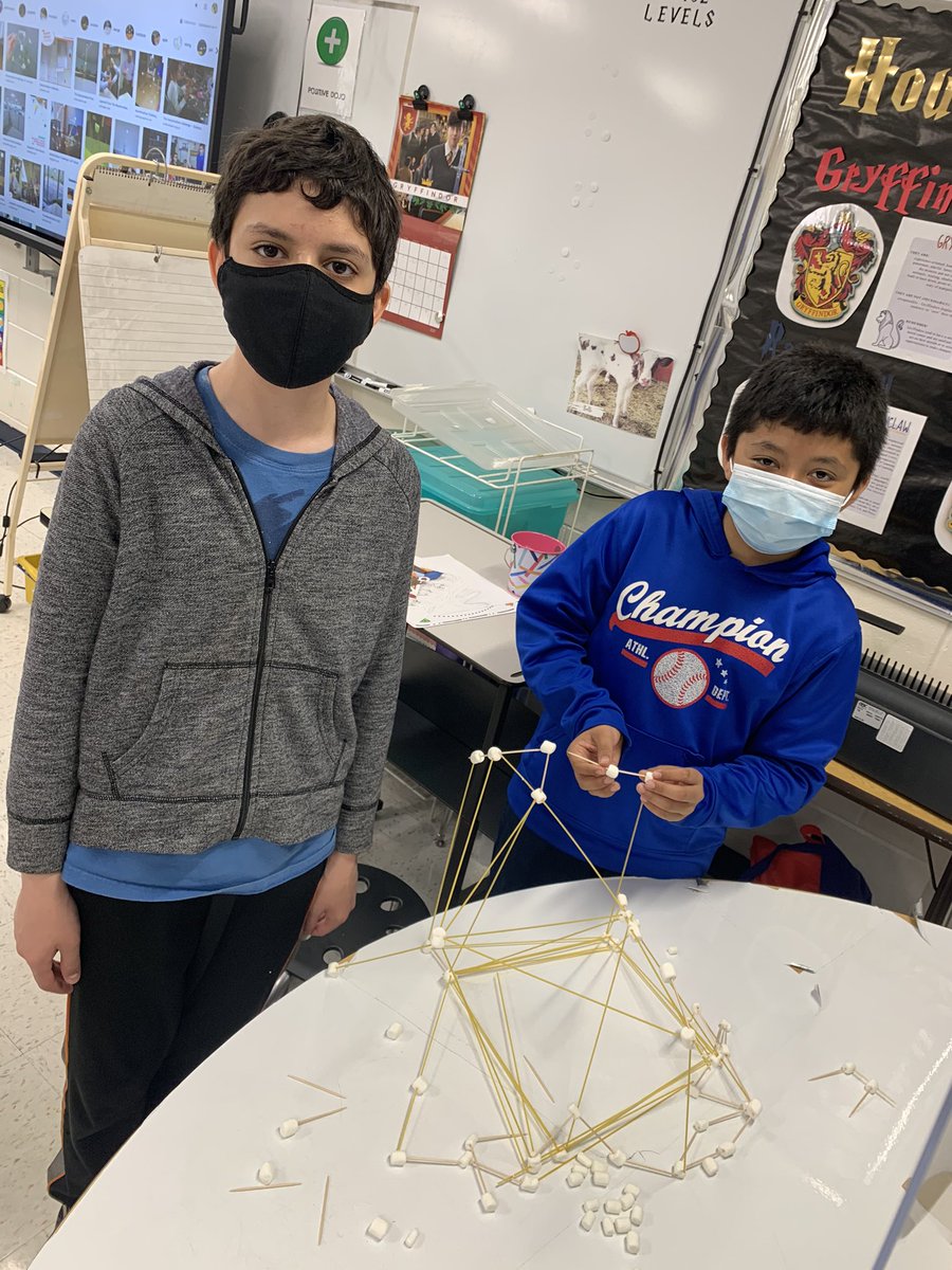 Miss Madej tweet media